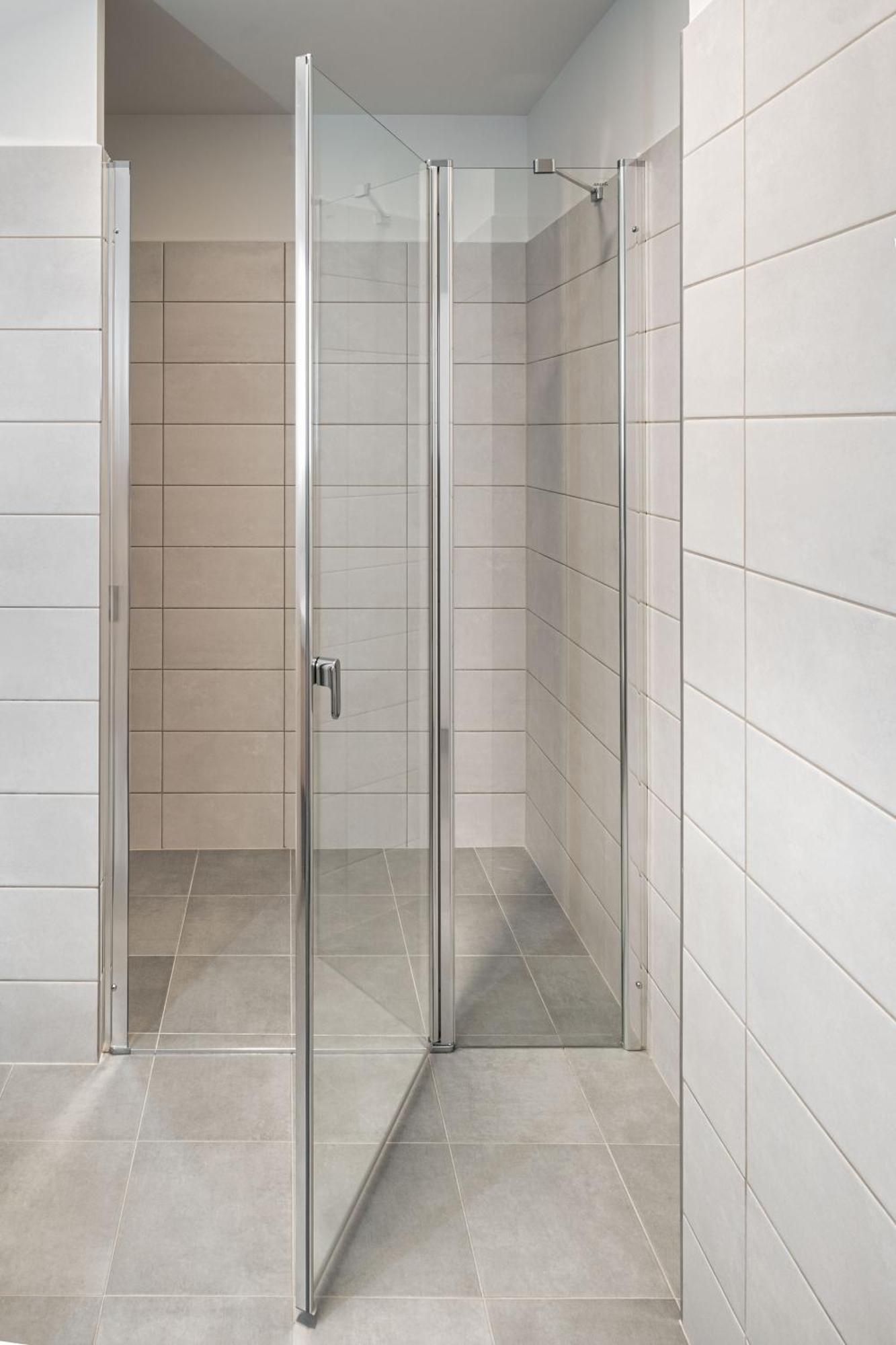 Theatre 9 Apartments By Adrez Praga Exterior foto